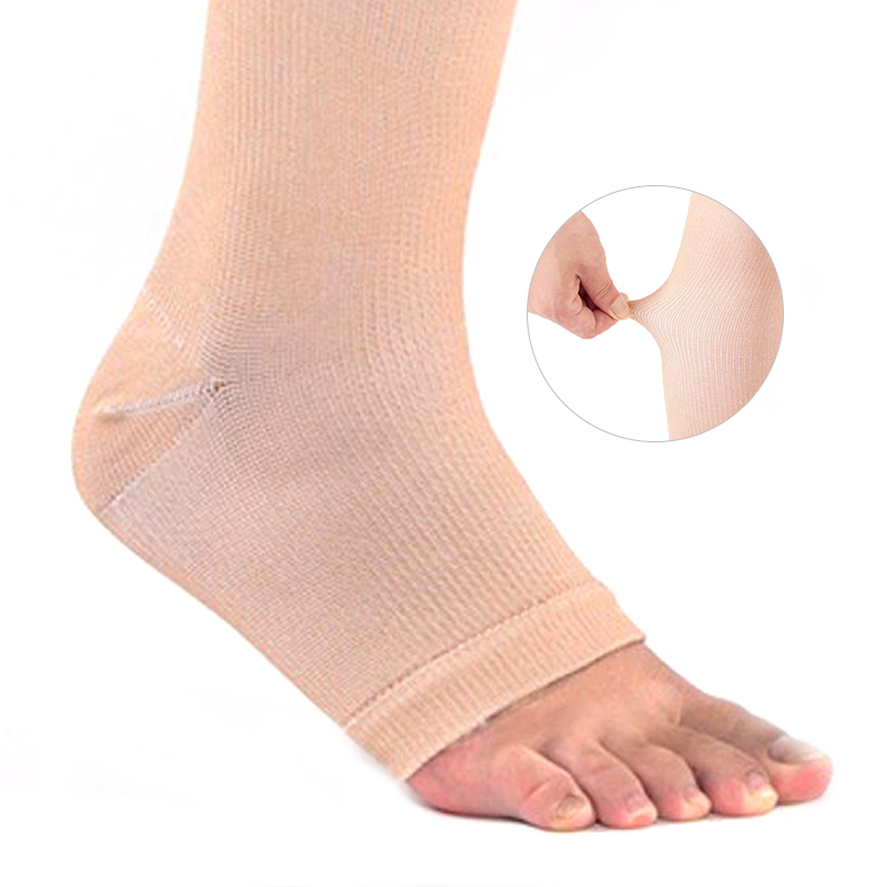 1 paio di calze a compressione - Compression Knee Sleeve recensione e prezzo